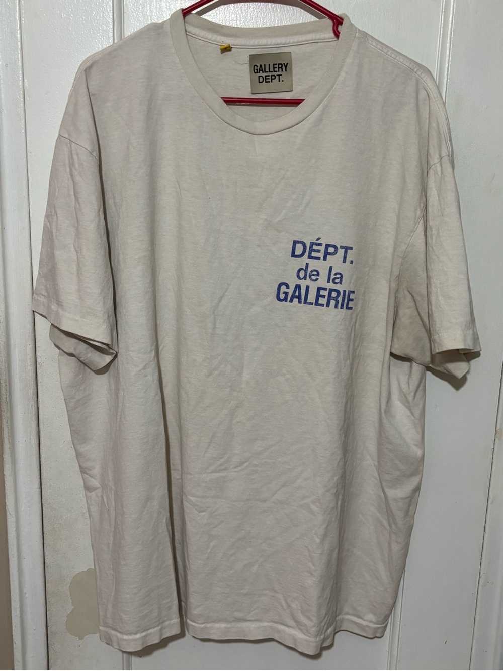Gallery Dept Cream Short-Sleeve Tee with Blue Chest Graphic 100% authentic.
